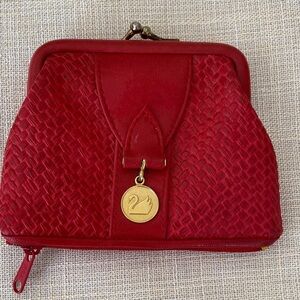 Vintage Gloria Vanderbilt Kisslock Coin Purse/Keychain Red Small Bag